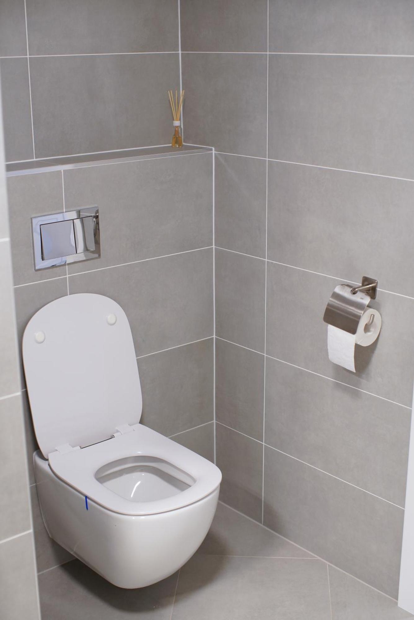 Holesovice Delight: Modern Comfort With A Twist In Prague 7 Екстериор снимка
